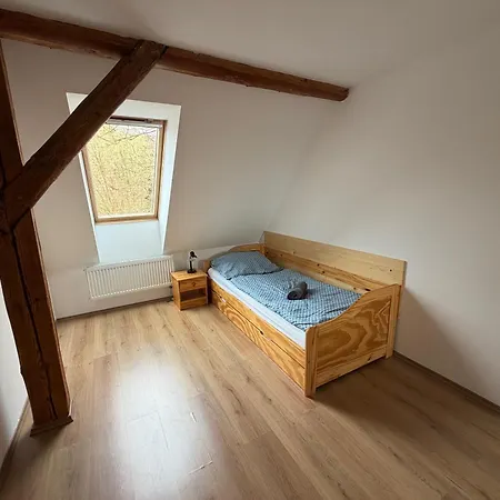 Nocleharna Na Stodole Apartament Zdarky
