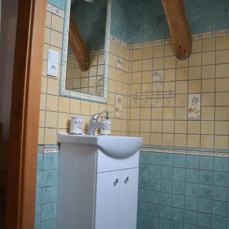 Nocleharna Na Stodole Apartament *