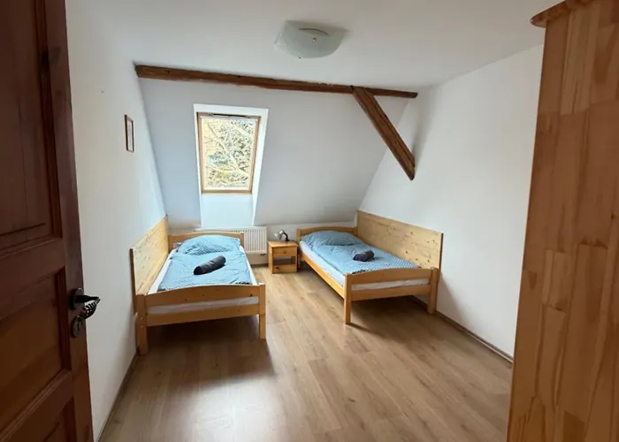 Nocleharna Na Stodole Apartment Zdarky